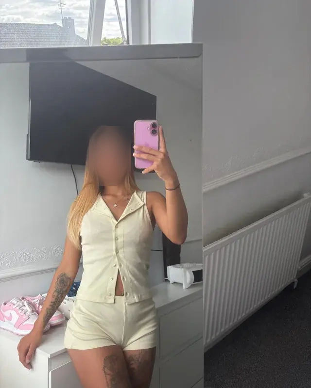 Nora - Image 6